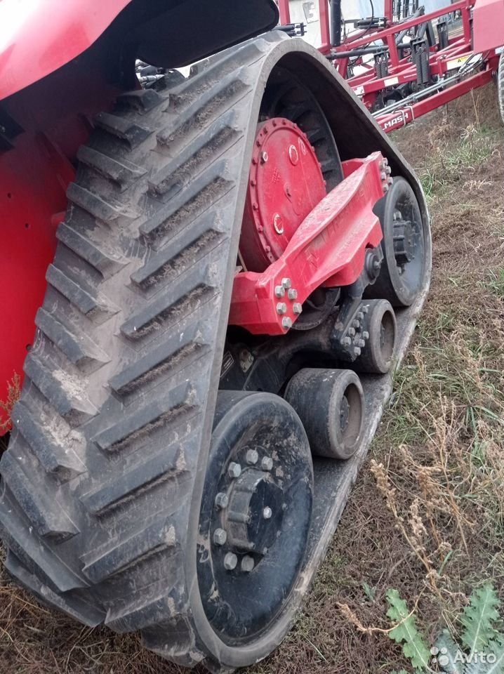 Трактор delta track 460 versatile (4)